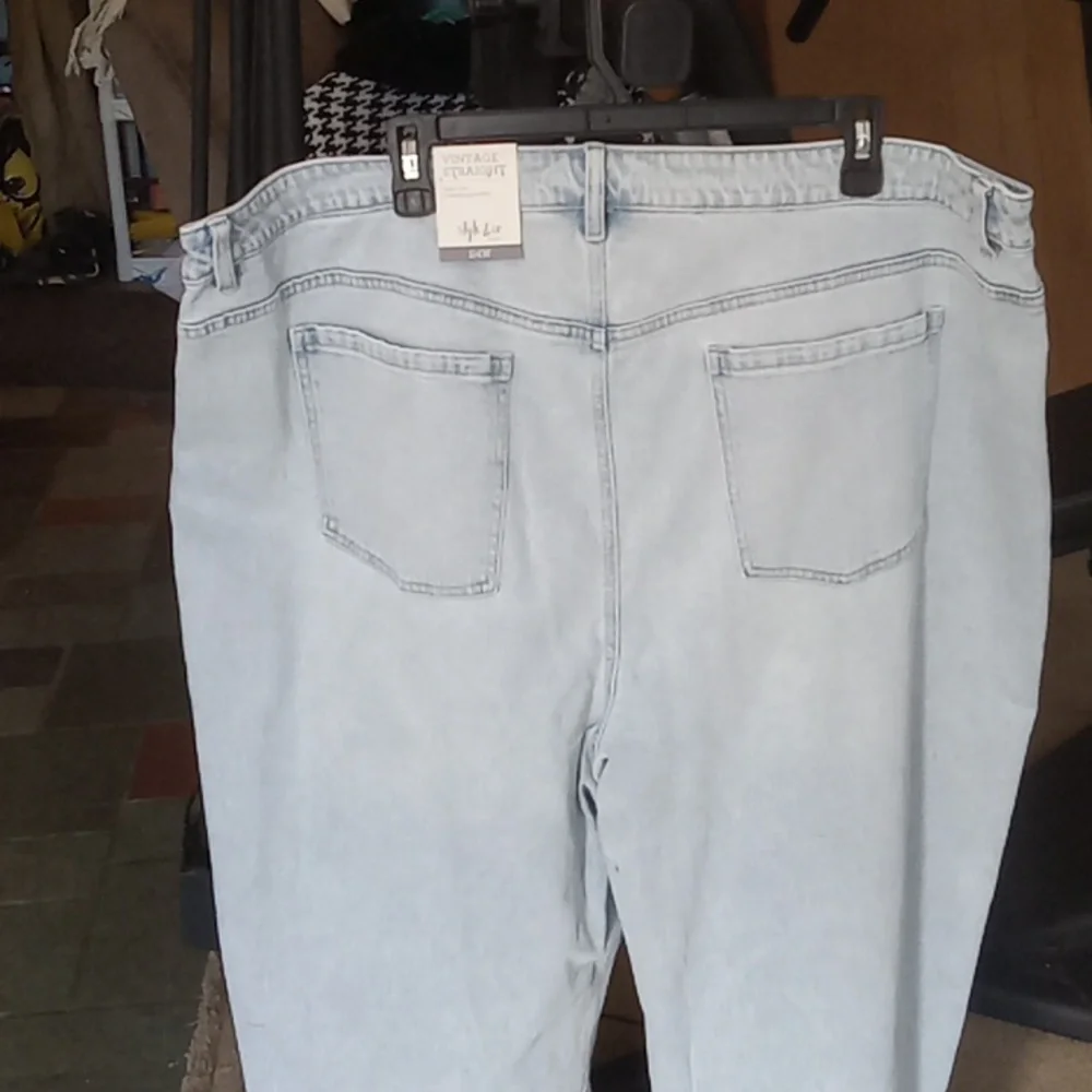 - NWT Style & Co vintage straight high rise slimming pocket faded jeans 24W - Picture 6 of 7
